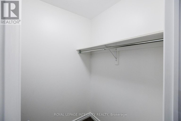 29152549/361-widgeon-way/blossom-parkkemp-parkfindlay-creek/ottawa/ontario/K1T0E9_27