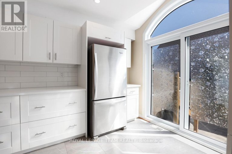 29641680/576-chardonnay-drive/avalon-east/ottawa/ontario/K4A4J9_18