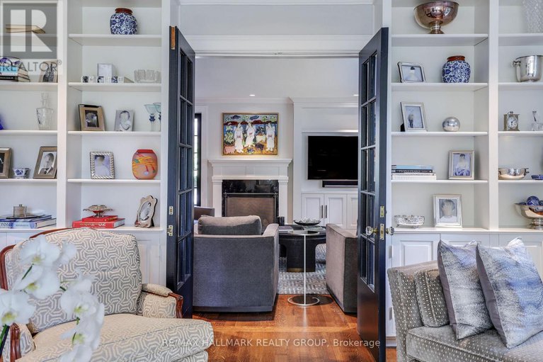 28848175/525-piccadilly-avenue/ottawa-west/ottawa/ontario/K1Y0H7_8