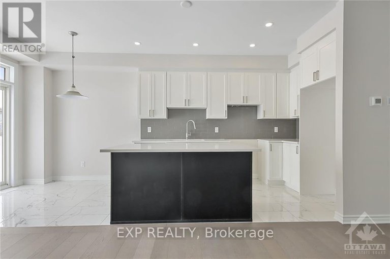 28500314/1926-hawker-private/huntley-ward-south-east/ottawa/ontario/K0A1L0_11
