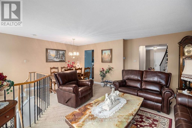 29477070/557-latour-crescent/fallingbrookgardenway-south/ottawa/ontario/K4A1N6_5