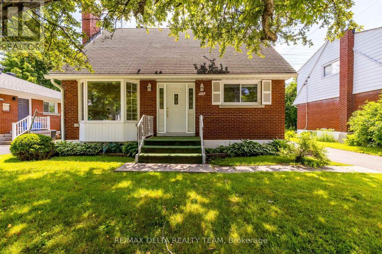 28513120/644-browning-avenue/riverview-park/ottawa/ontario/K1G0T9_1