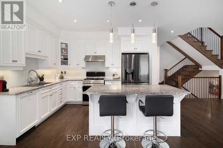 28485972/179-avro-circle/cfb-rockcliffe-and-area/ottawa/ontario/K1K4Y9_11