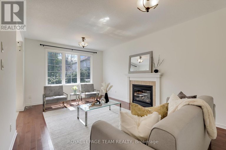 28790029/474-west-ridge-drive/stittsville-south/ottawa/ontario/K2S0L1_15