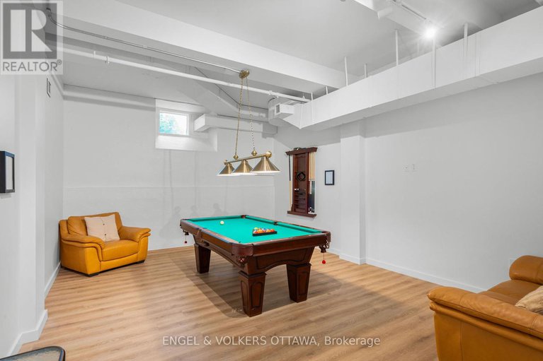 28418006/103-135-barrette-street/vanier/ottawa/ontario/K1L7Z9_31