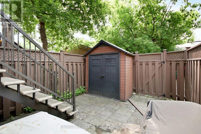 28636841/252-bruyere-street/lower-town/ottawa/ontario/K1N5E6_47