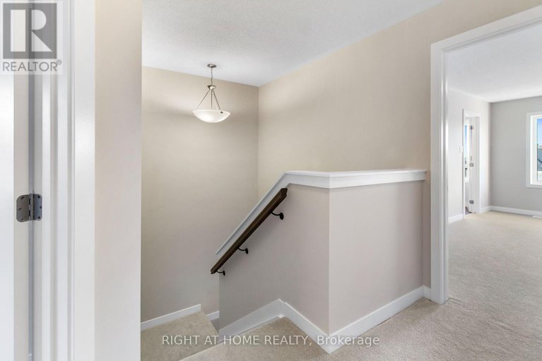 28759536/376-appalachian-circle/half-moon-bay/ottawa/ontario/K2J6X3_21