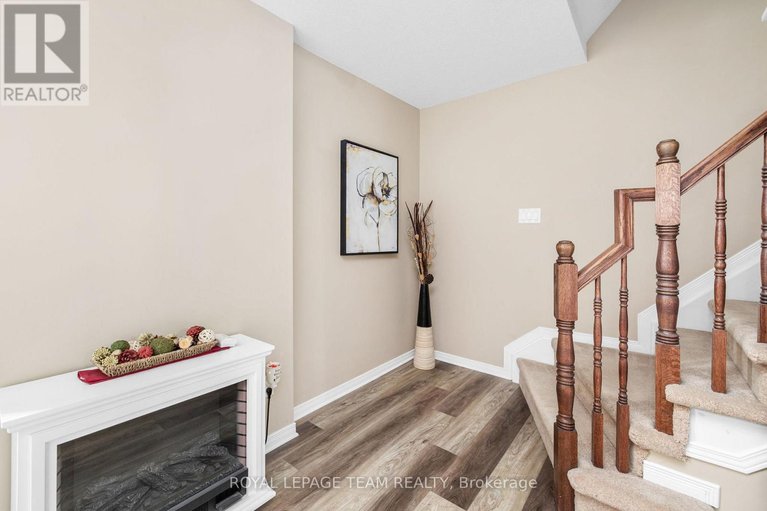 29460826/147-wharhol-private/westcliffe-estates/ottawa/ontario/K2H1G5_32