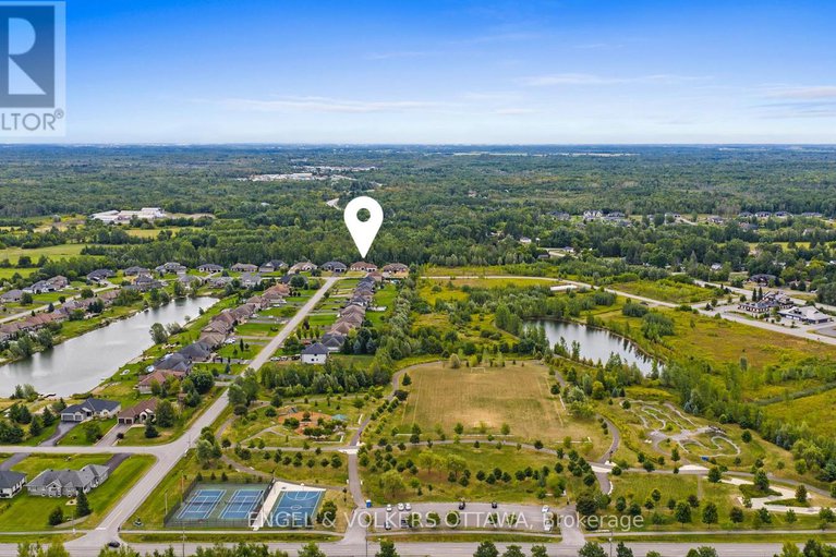 28819198/7510-village-centre-place/osgoode-twp-north-of-reg-rd-6/ottawa/ontario/K4P0C8_49