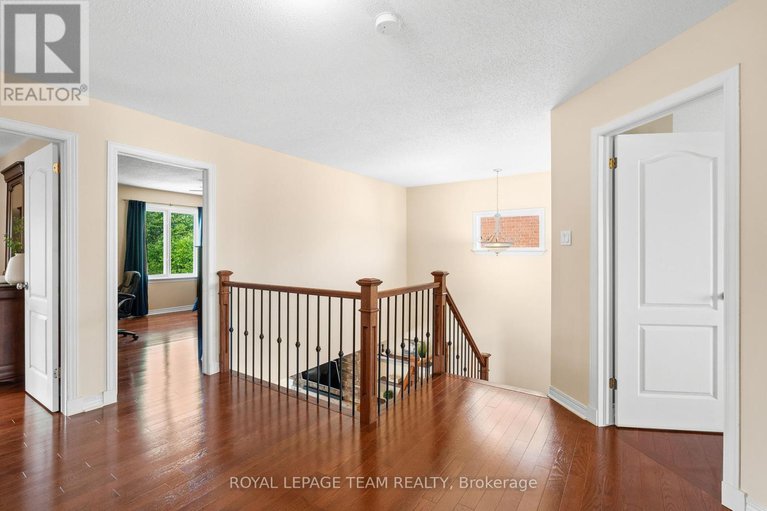 28577320/7-ash-valley-avenue/barrhaven-east/ottawa/ontario/K2G6V3_22