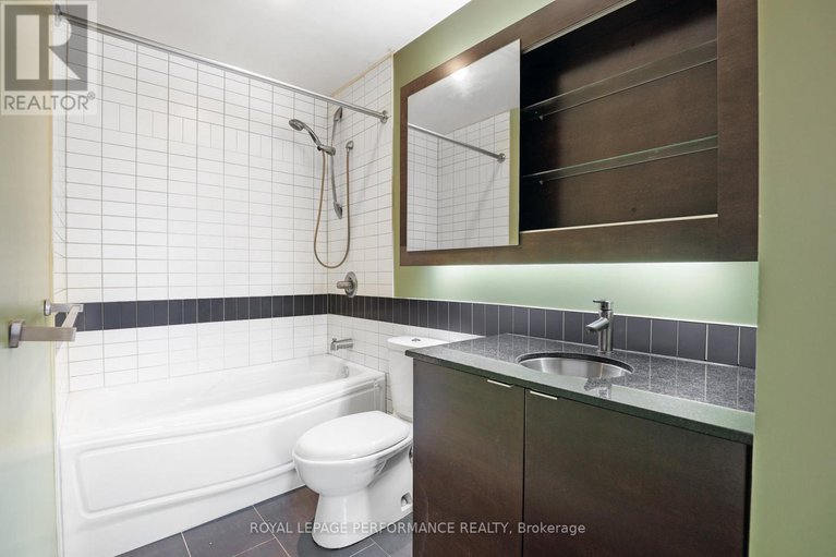 28786728/1403-324-laurier-avenue-w/ottawa-centre/ottawa/ontario/K1N6P6_26