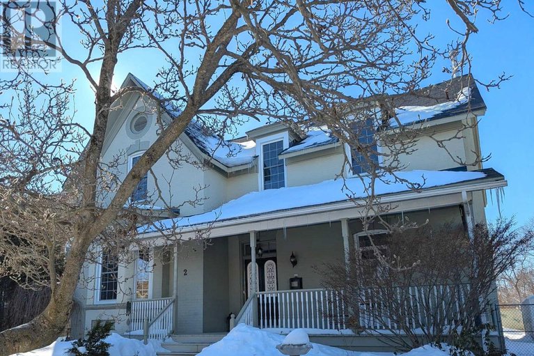 29431396/2-george-street-n/smiths-falls/smiths-falls/ontario/K7A1X9_1