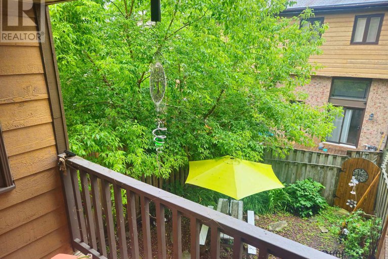28271638/1471-bryson-lane/sawmill-creektimbermill/ottawa/ontario/K1T2T7_10