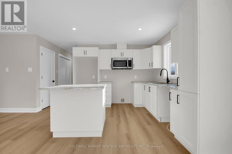 29216732/2445-drummond-conc-7-road/drummond-n-elmsley-drummond-twp/drummondnorth-elmsley/ontario/K7H0L8_11