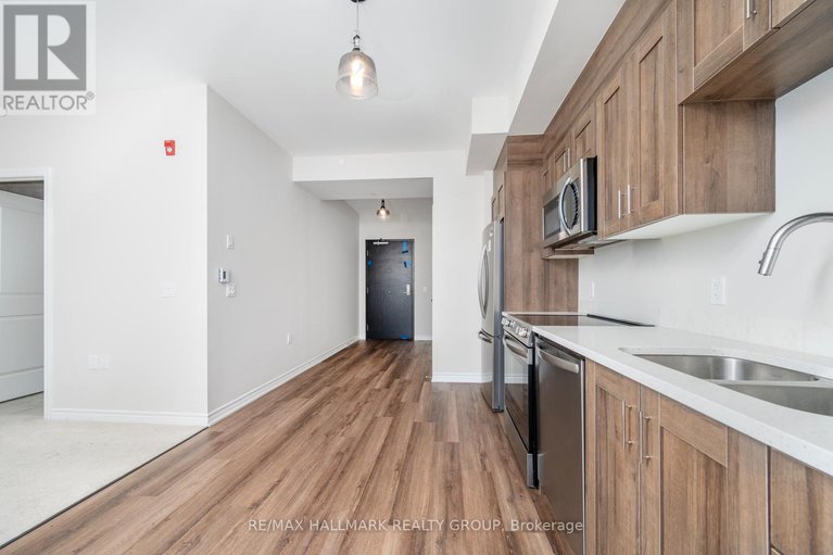 28379304/1350-hemlock-road/cfb-rockcliffe-and-area/ottawa/ontario/K1K5C2_10