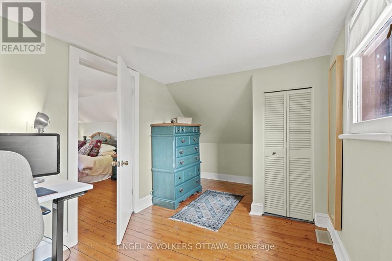 28288028/674-melbourne-avenue/laurentianview/ottawa/ontario/K2A1X5_35