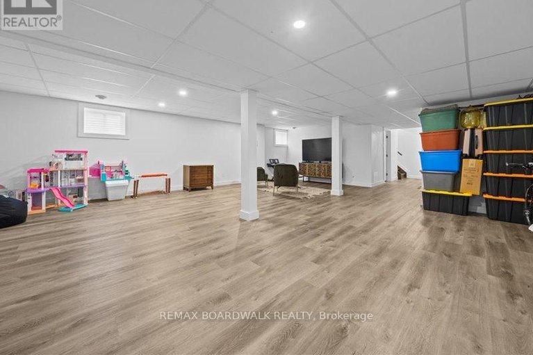 29519849/2462-dunning-road/cumberland-west/ottawa/ontario/K0A3E0_30