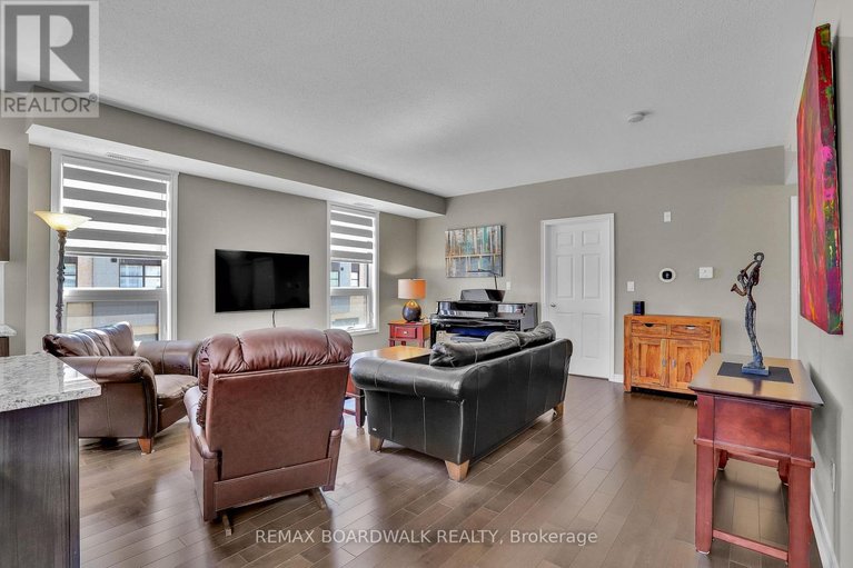 29634431/202-230-titanium-private-e/convent-glen-north/ottawa/ontario/K1C0C1_15