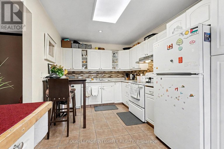 29172010/49-128-rushford-private/hunt-club-parkgreenboro/ottawa/ontario/K1T3C5_11