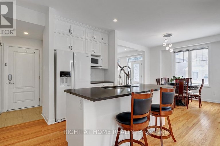 29574544/22-dalkey-way/half-moon-bay/ottawa/ontario/K2J6V5_14