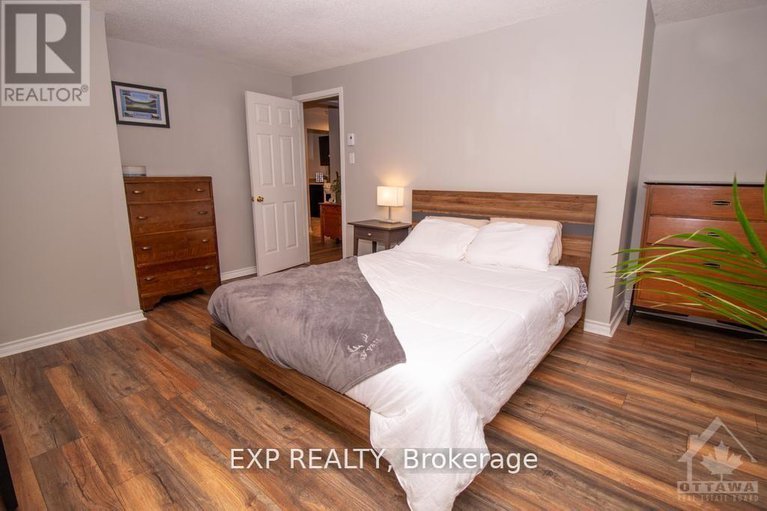 28527991/1-244-charlotte-street/sandy-hill/ottawa/ontario/K1N8L3_19