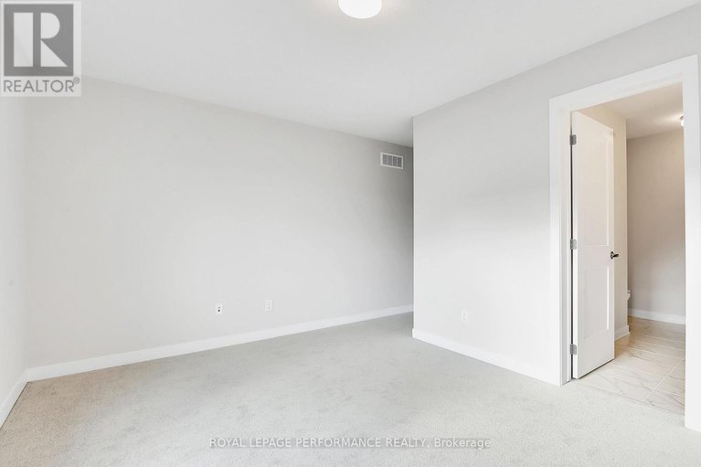 28336168/116-pizzicato-street/mer-bleuebradley-estatesanderson-park/ottawa/ontario/K1W0S2_29