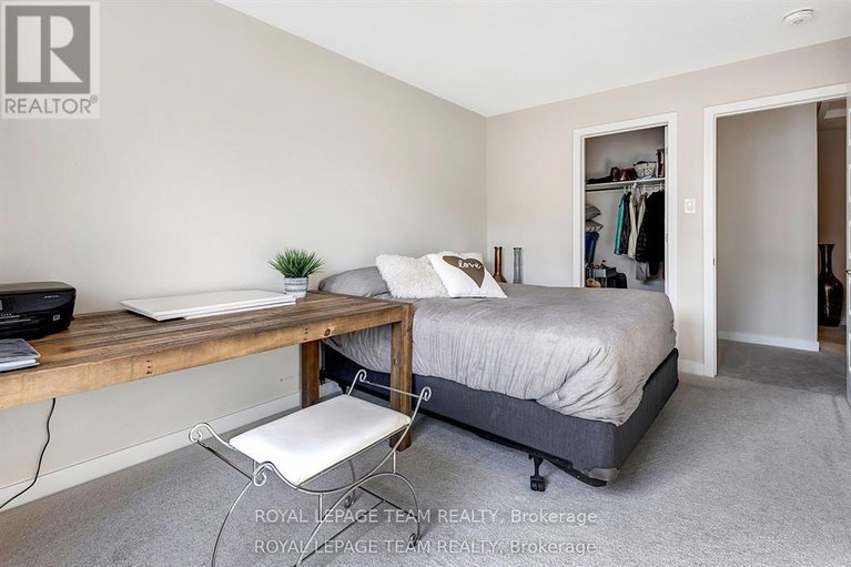 29602830/241-david-lewis-private/avalon-west/ottawa/ontario/K4A5S7_17