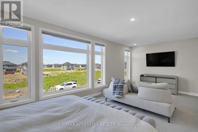 29161777/357-shoveler-grove/riverside-southgloucester-glen/ottawa/ontario/K4M1B2_23