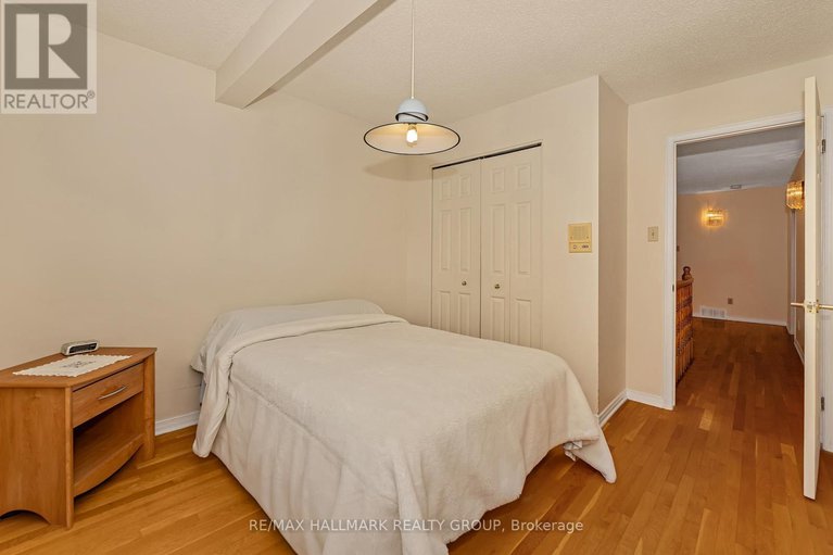 29325453/4-elderwood-trail/stittsville-central/ottawa/ontario/K2S1C9_42