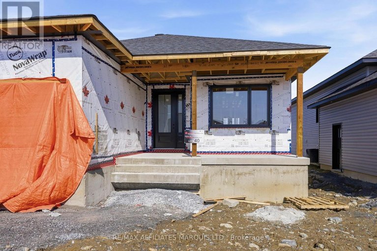 29585731/75-forrester-way/long-sault/south-stormont/ontario/K0C1P0_3