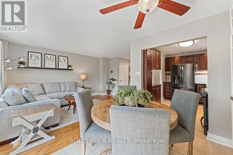 28618076/33-benlark-road/on-the-green/ottawa/ontario/K2J2L5_16