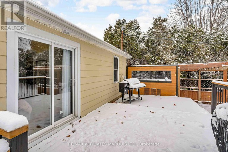 29096384/24-bethune-avenue/long-sault/south-stormont/ontario/K0C1P0_34