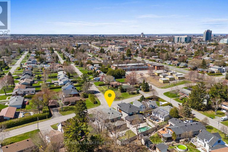 28265493/13-brook-lane/meadowlandscrestview/ottawa/ontario/K2G1S1_47