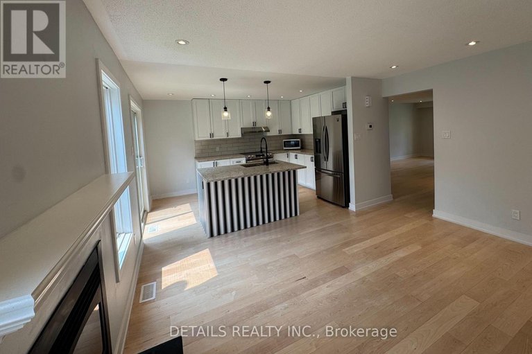 28436732/73-stonepointe-avenue-n/barrhaven-east/ottawa/ontario/K2G4G2_6