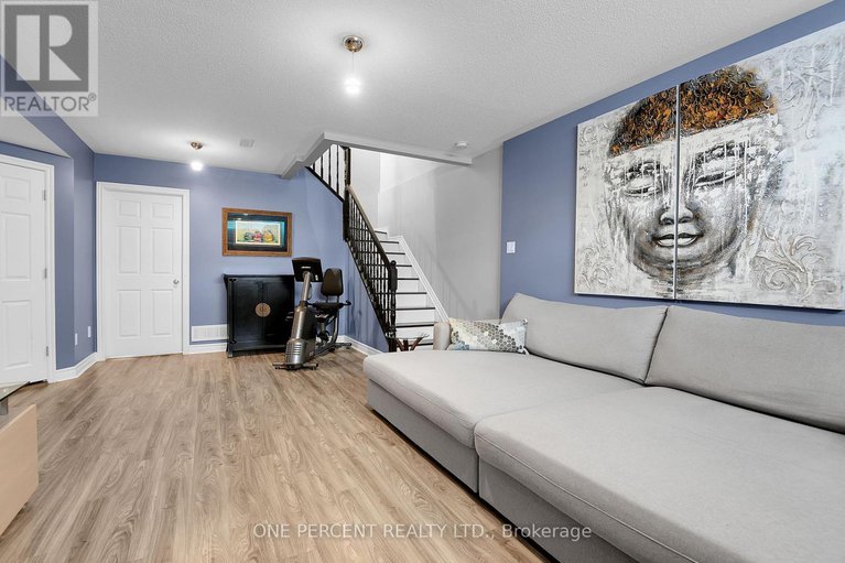 29098388/828-ashenvale-way/avalon-east/ottawa/ontario/K4A0R3_29