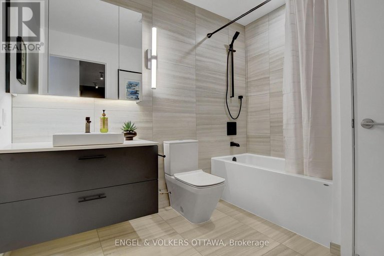 29437309/217-10-james-street/ottawa-centre/ottawa/ontario/K2P1T2_29