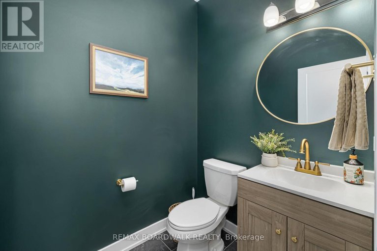 29425299/204-adelaide-street/almonte/mississippi-mills/ontario/K0A1A0_18