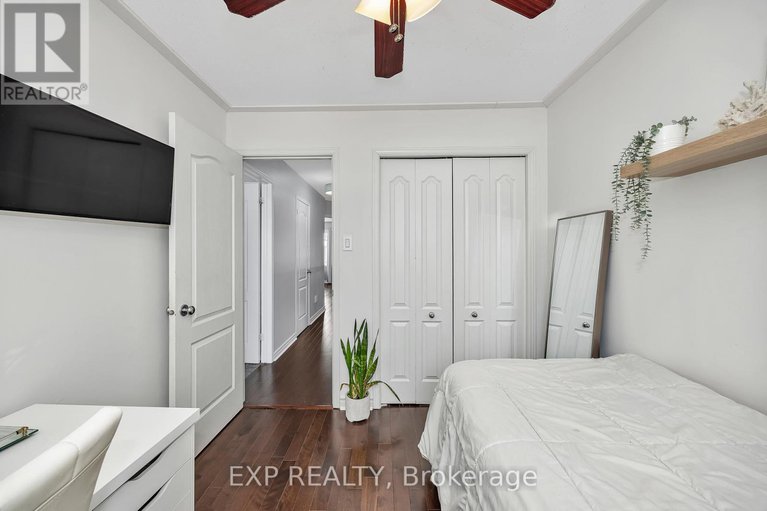 29324936/268-eye-bright-crescent/riverside-southgloucester-glen/ottawa/ontario/K1V2K7_30