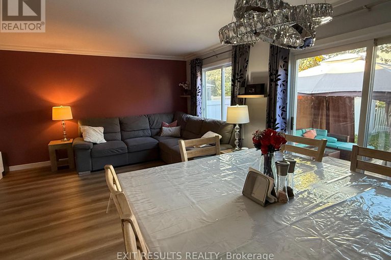 29055945/1090-dianne-avenue/town-of-rockland/clarence-rockland/ontario/K4K1G7_12