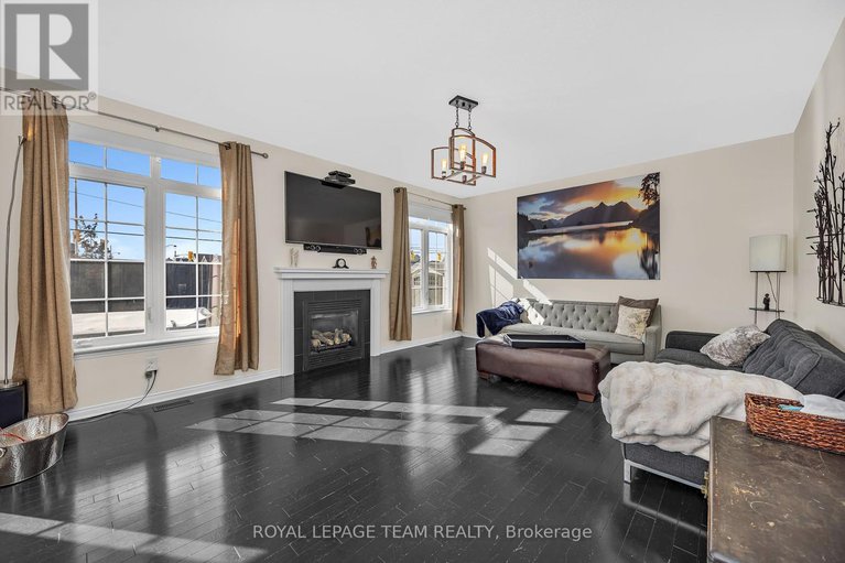 28979788/200-kinloch-court/stonebridge/ottawa/ontario/K2J5S9_6