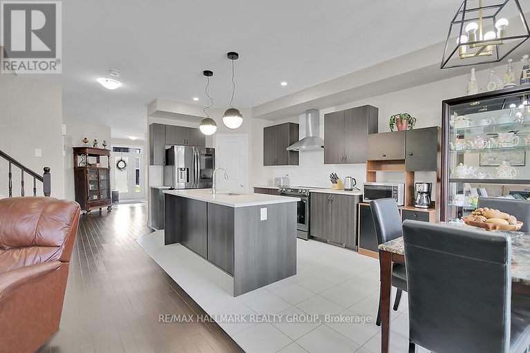 28384626/768-namur-street/embrun/russell/ontario/K0A1W0_12