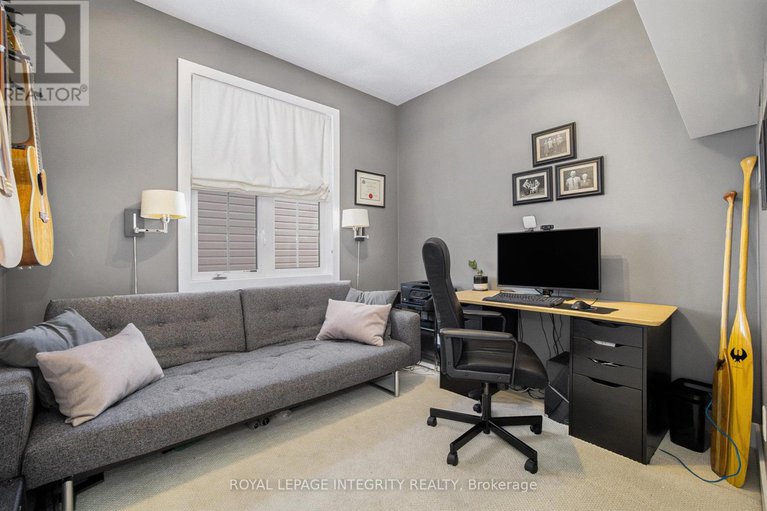 28777177/285-meadowbreeze-drive/emerald-meadowstrailwest/ottawa/ontario/K2M3A6_25
