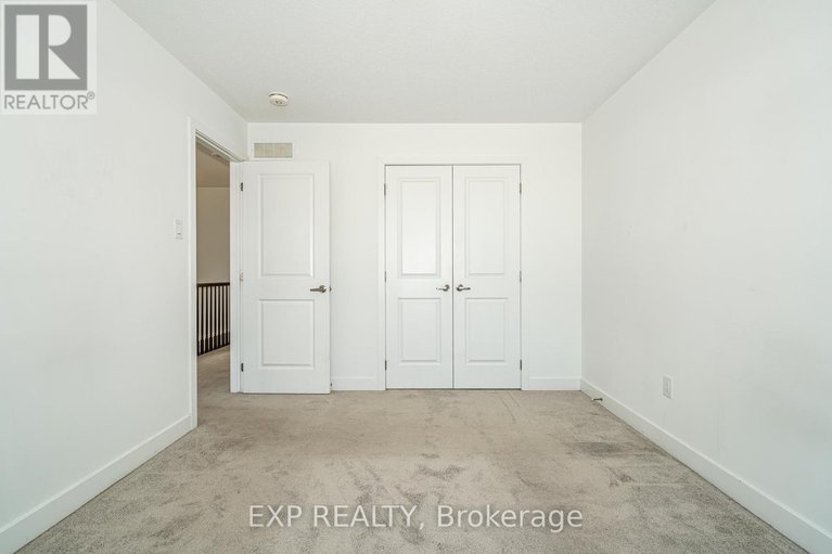 29355665/914-alvarez-lane/leitrim/ottawa/ontario/K1T0W2_24