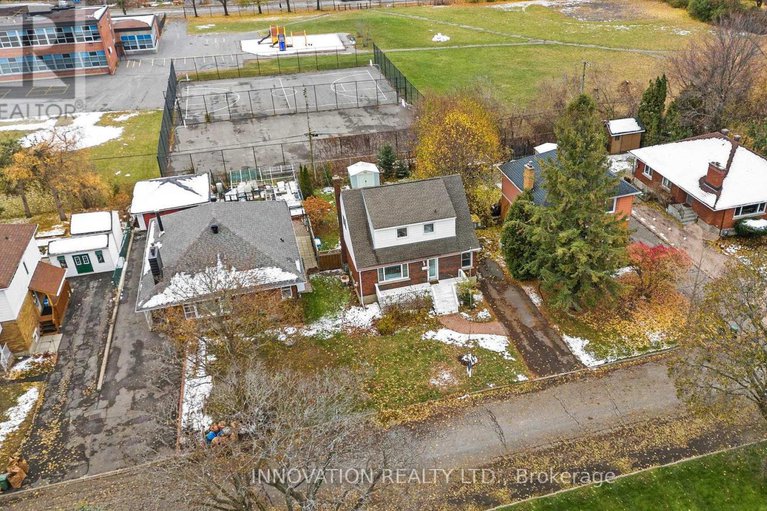 29116393/542-wolffdale-crescent/overbrookcastle-heights/ottawa/ontario/K1K1N5_50