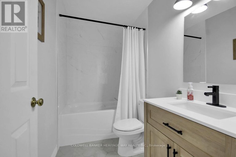28876718/42-36-mcdermot-court/katimavik/ottawa/ontario/K2L3V3_23