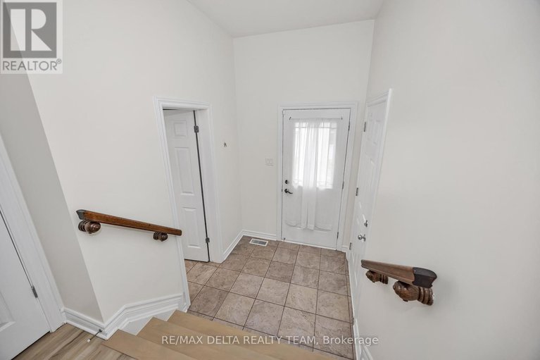 28791359/189-tapley-place/avalon-east/ottawa/ontario/K4A0L2_3