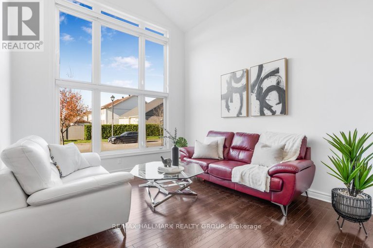 28457626/347-mirabeau-terrace/avalon-east/ottawa/ontario/K4A0R4_11