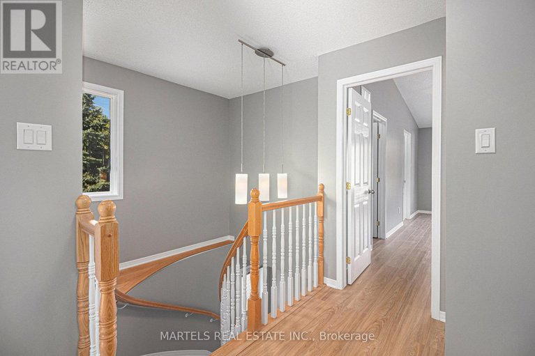 28820805/40-santa-cruz-private/riverview-park/ottawa/ontario/K1G6M4_13