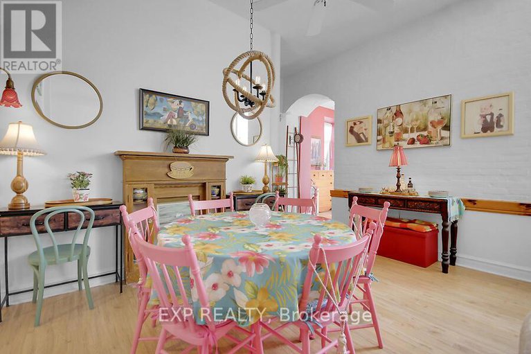 29241125/503-1-rosamond-street-e/almonte/mississippi-mills/ontario/K0A1A0_14