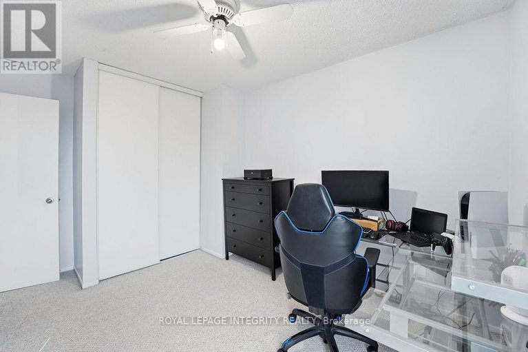 29352872/8-3205-uplands-drive/hunt-club-woods/ottawa/ontario/K1V9T3_21